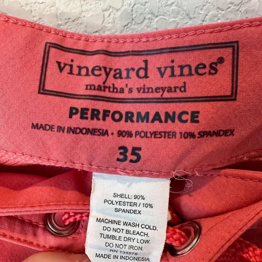 Men’s Vineyard Vines Performance Swimsuit Size 35